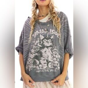 Magnolia Pearl Francis Hi-Lo Kitten Pullover Ozzy